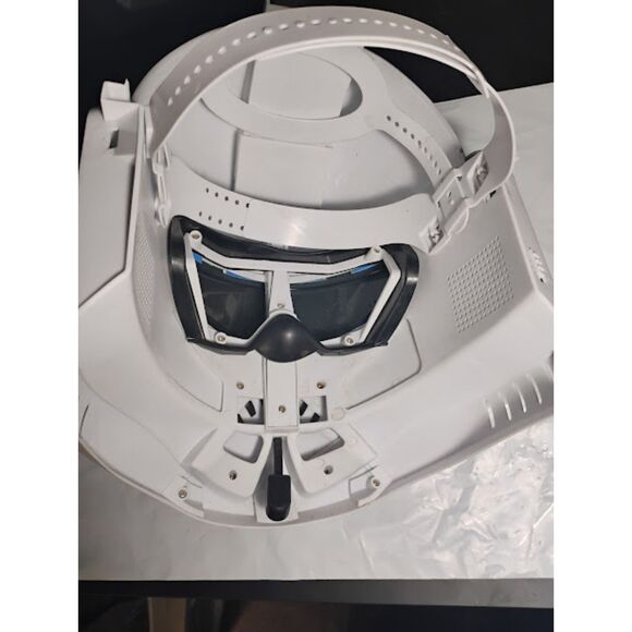 Star Wars Captain Rex Clone Trooper Talking Helmet - Picture 2 of 11